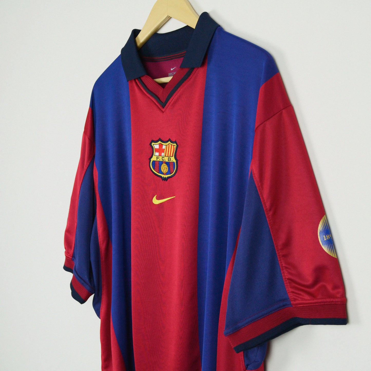 2000-01 Nike Barcelona Home Shirt XL