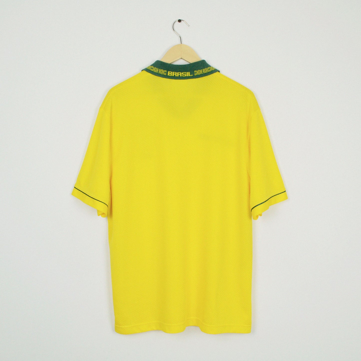 1993-94 Umbro Brazil Home Shirt L