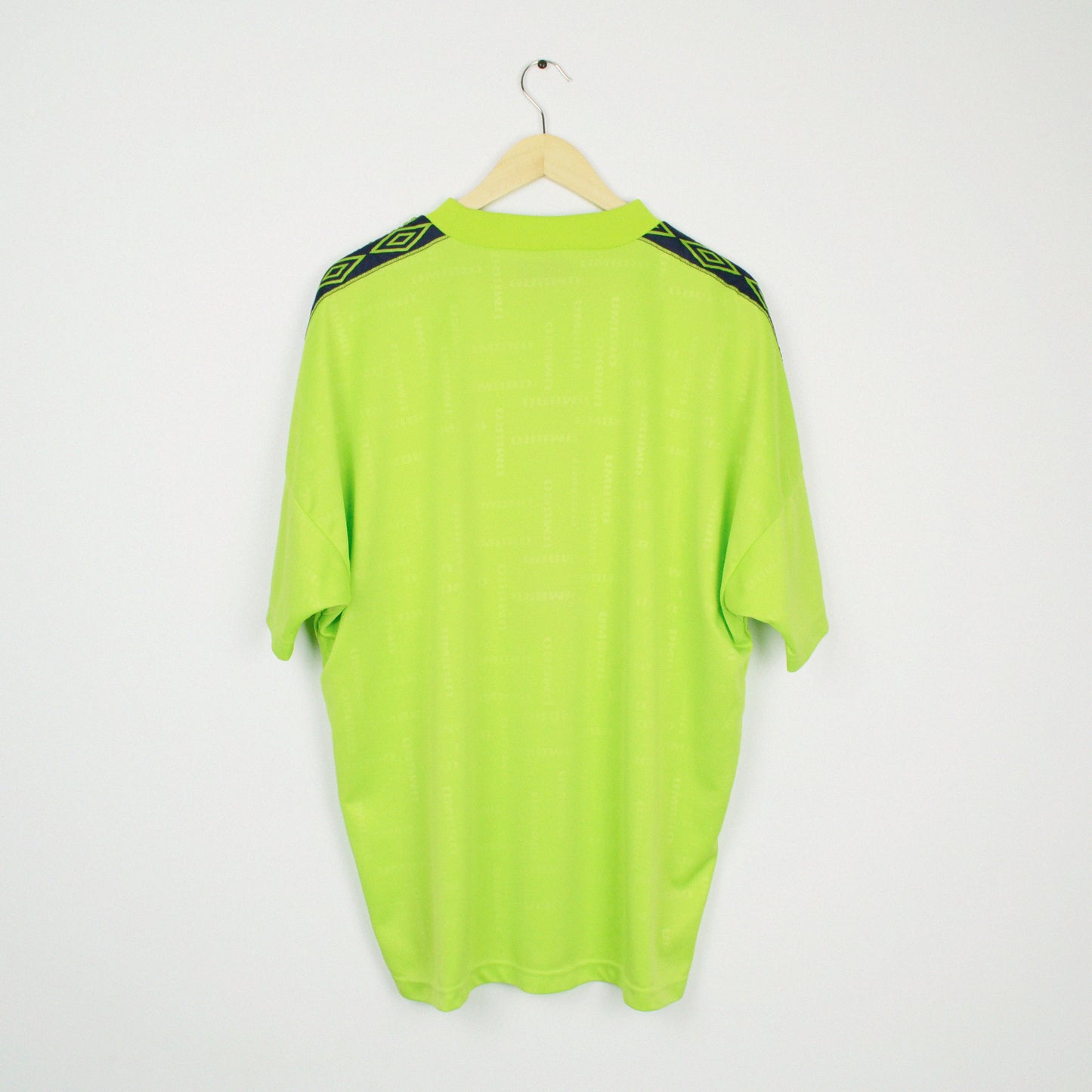 1997-98 Umbro England Training Shirt L