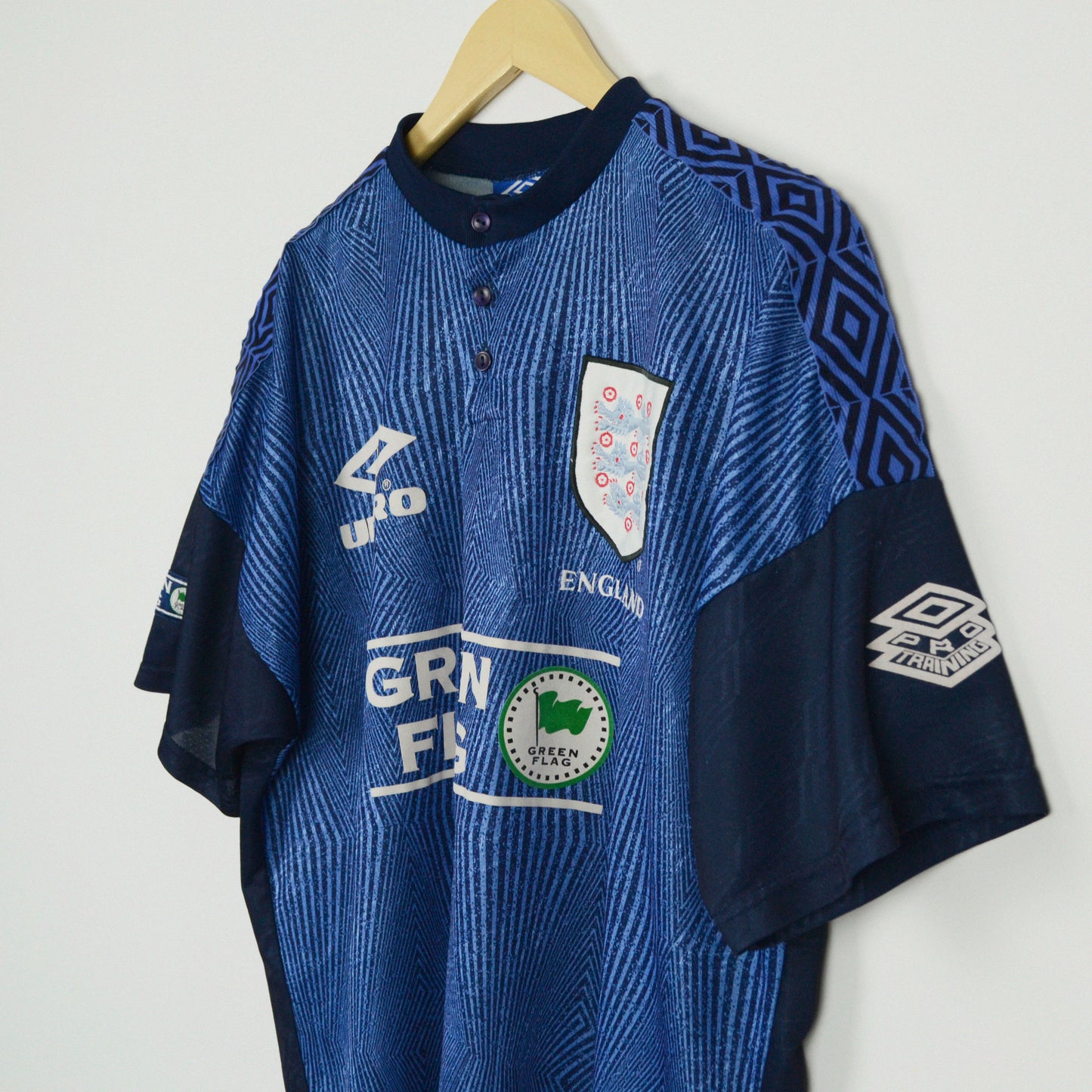 1996-98 Umbro England Training Shirt L