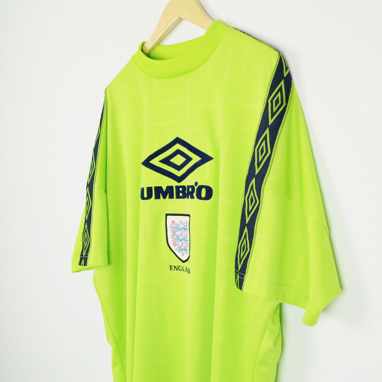 1997-98 Umbro England Training Shirt XL