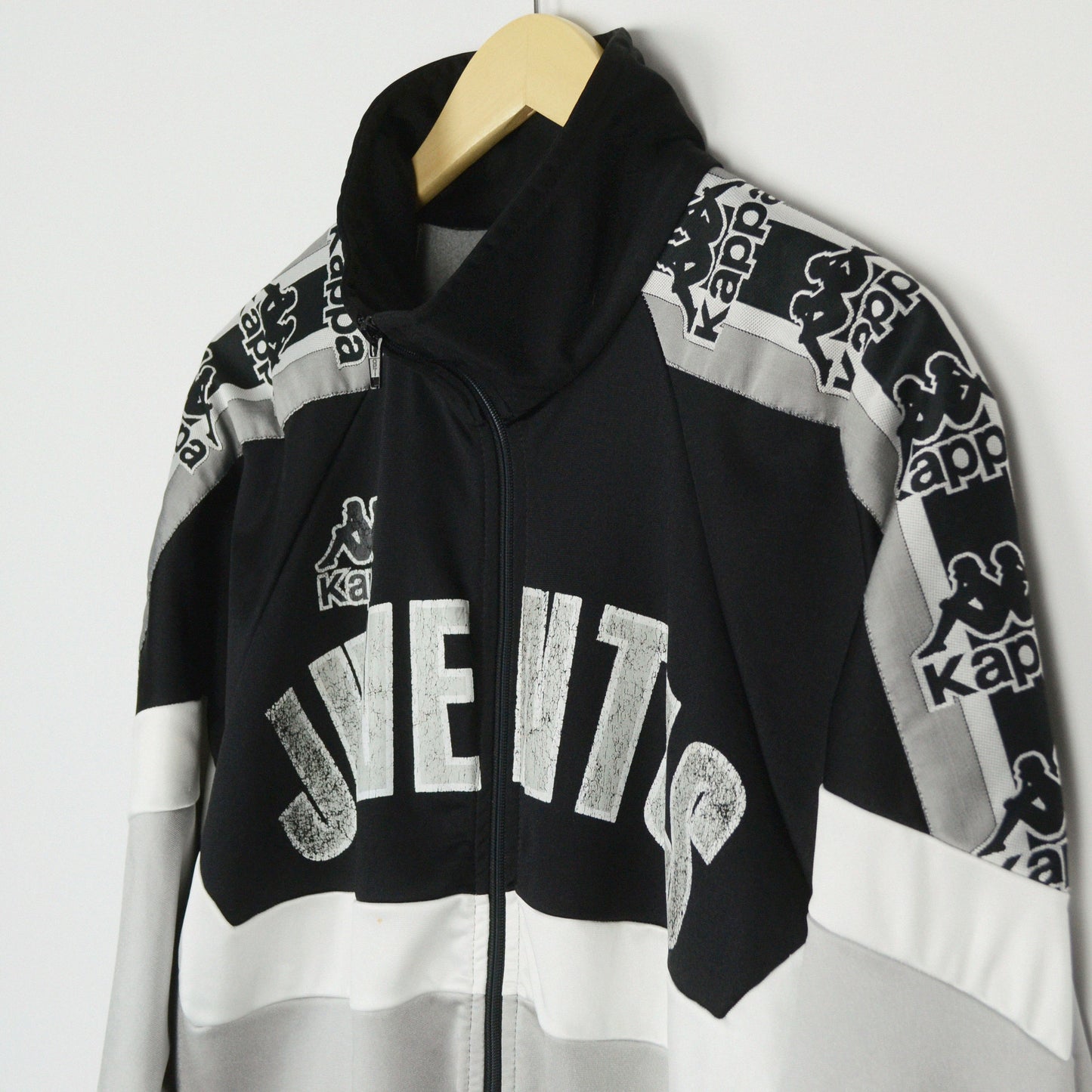 1995-97 Kappa Juventus Track Top XL