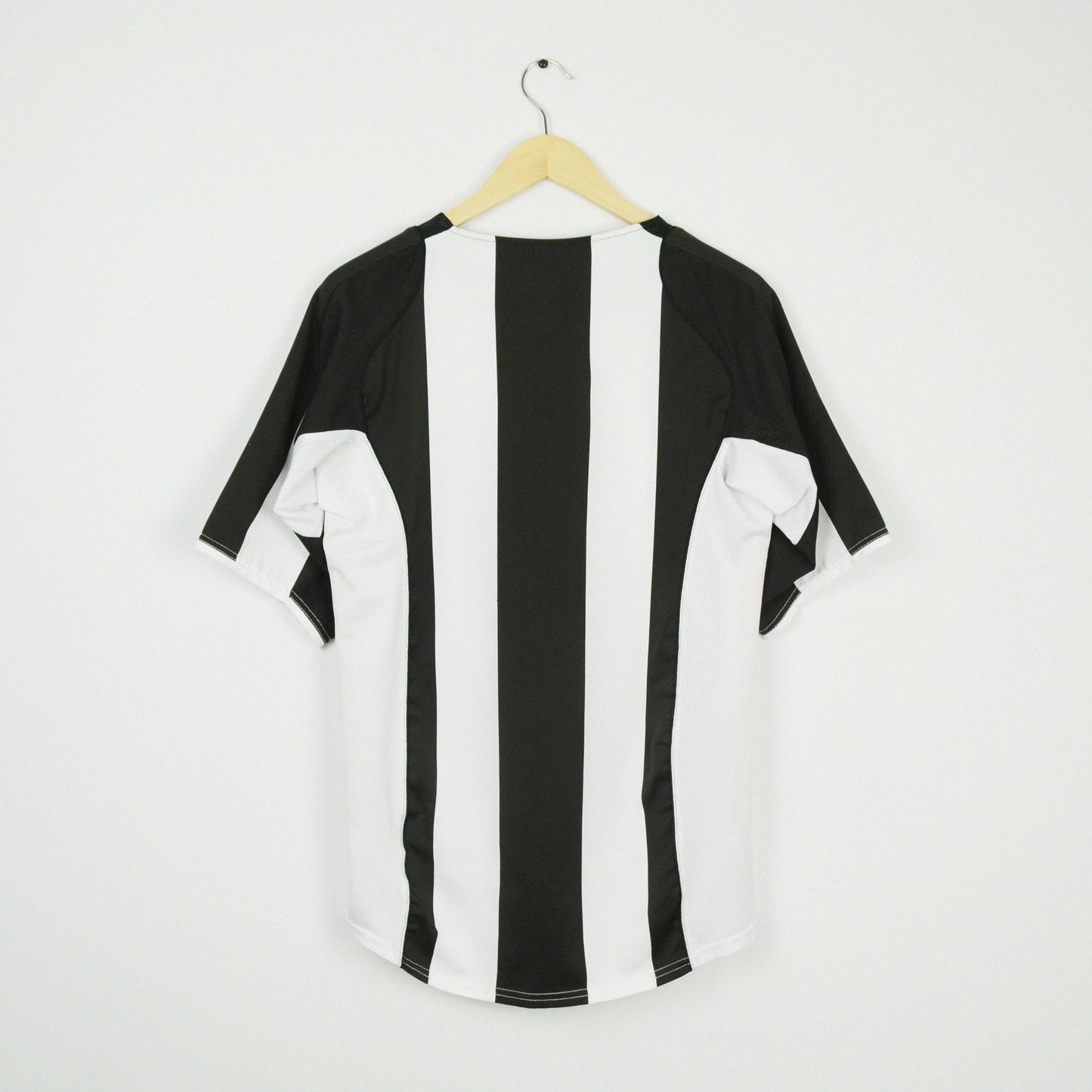 2004-05 Nike Juventus Home Shirt S