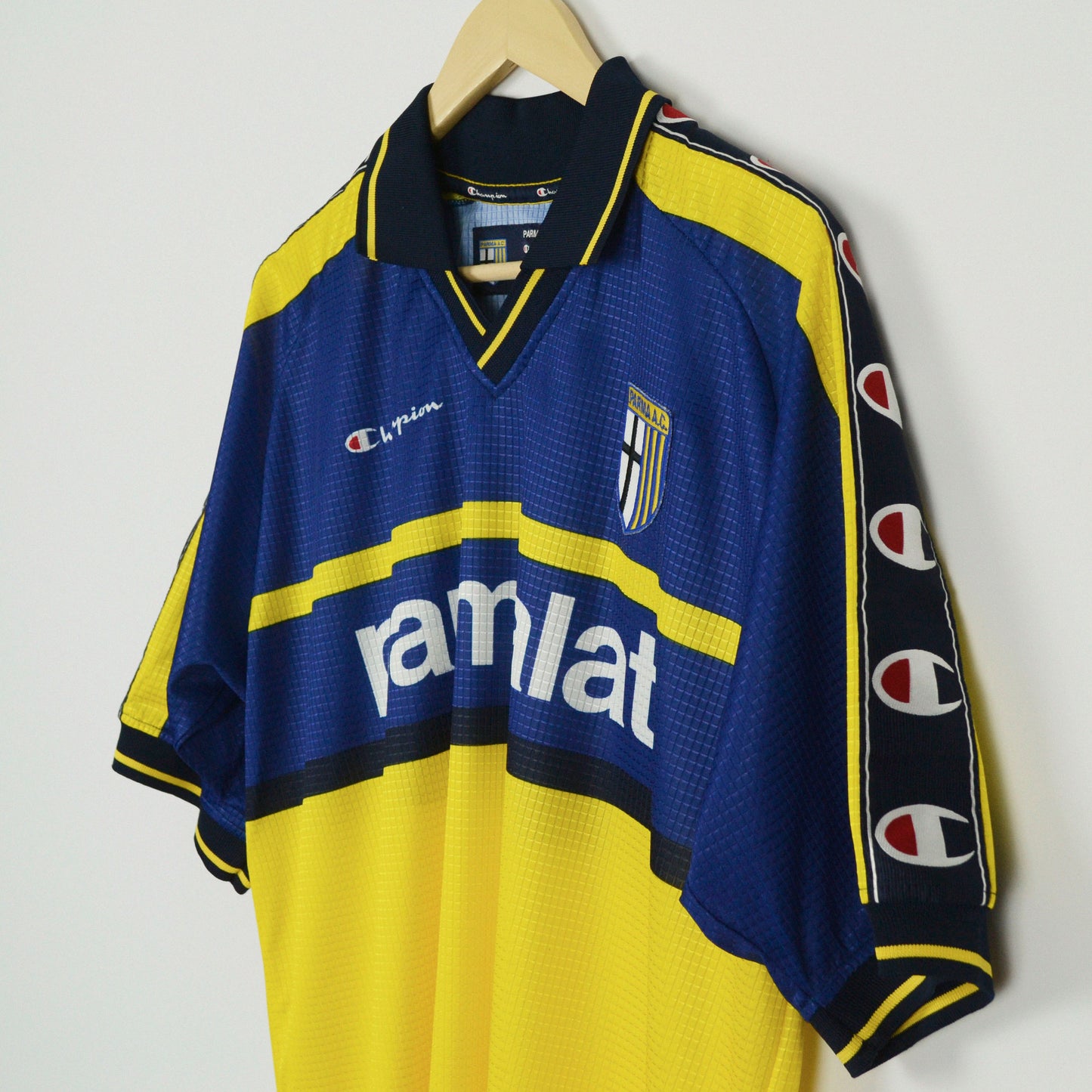 1999-00 Champion Parma Training Shirt XL