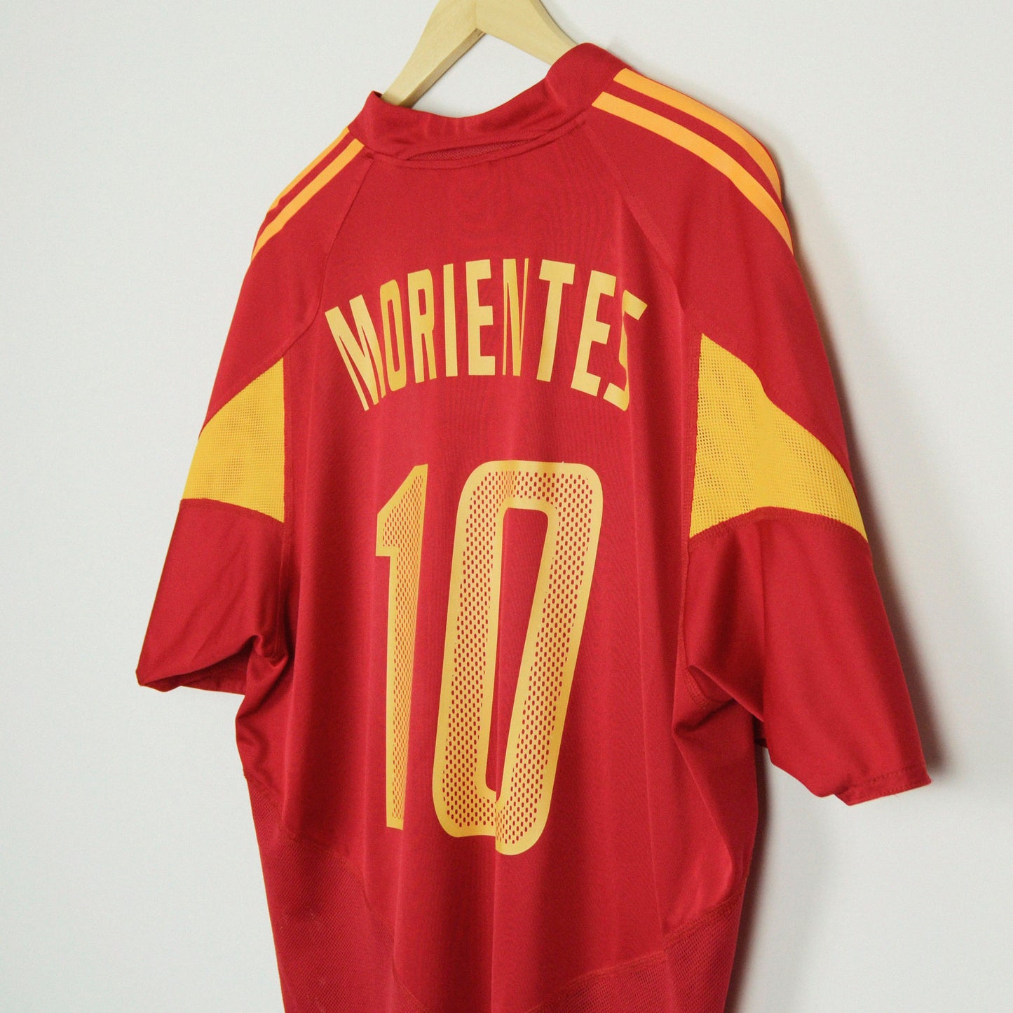 2004-06 Adidas Spain Home Shirt Morientes 10 L