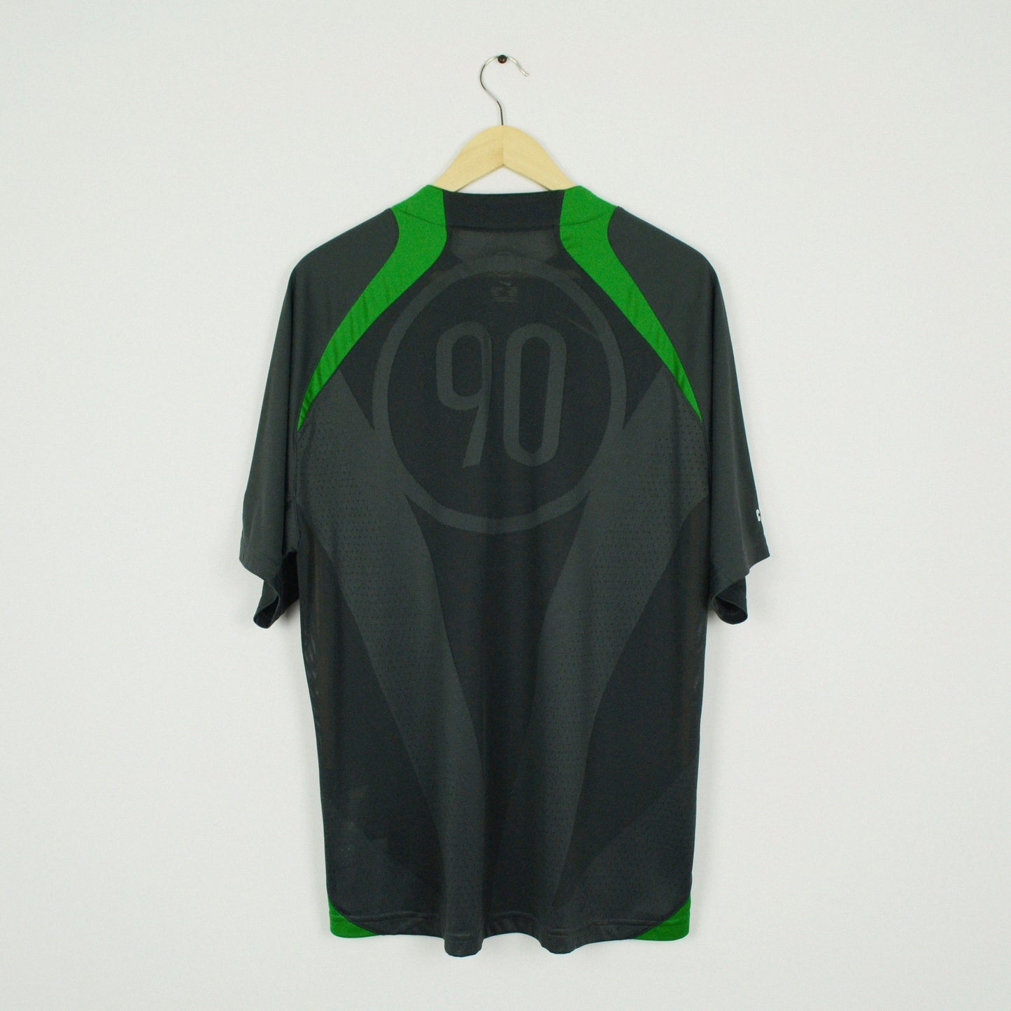 2005-06 Nike Celtic Training Shirt L