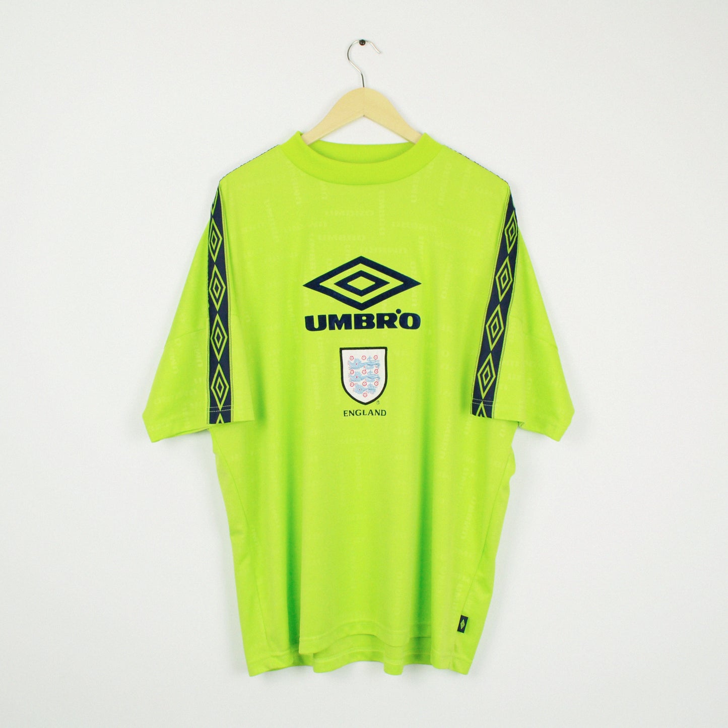 1997-98 Umbro England Training Shirt XL