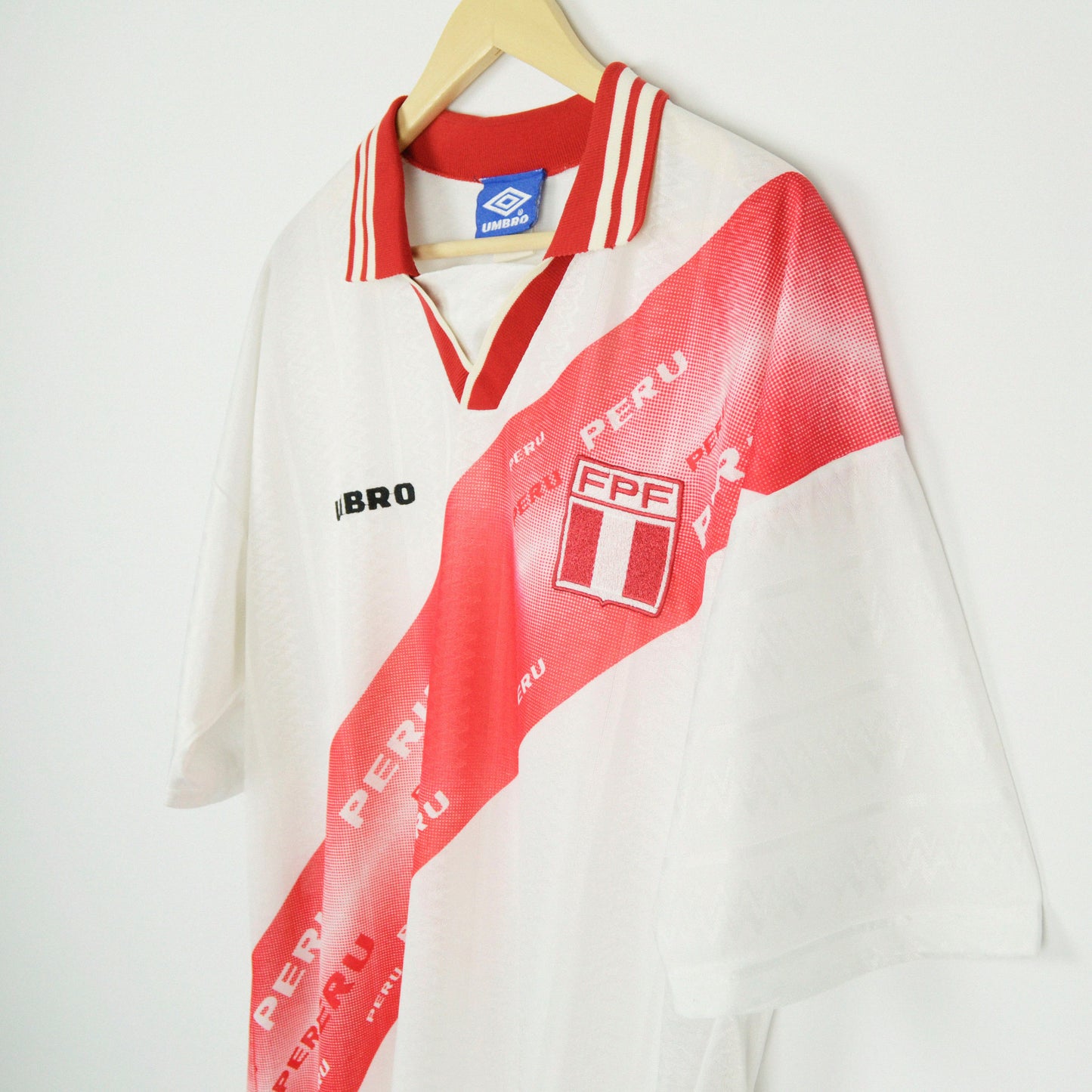 1996-98 Umbro Peru Home Shirt L/XL
