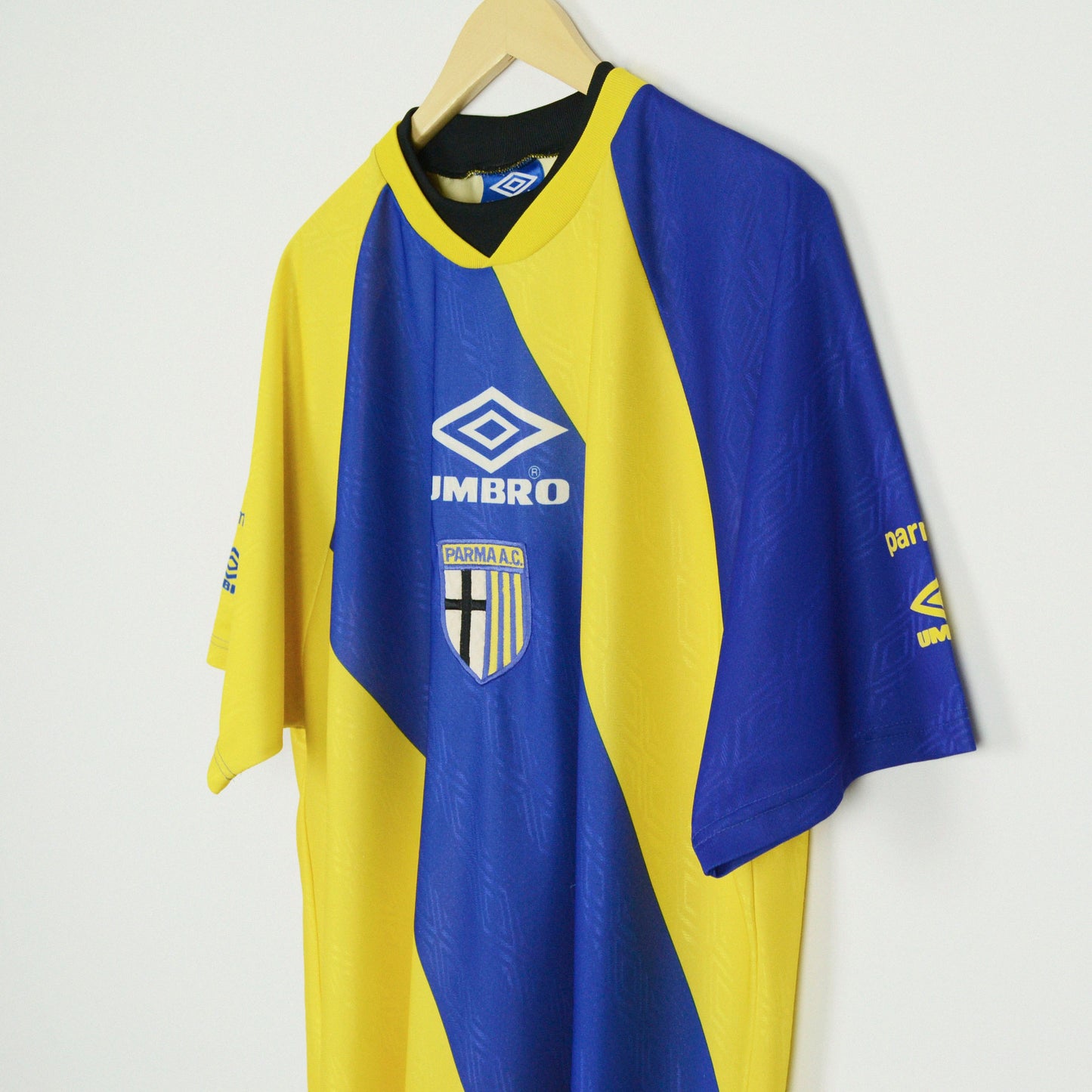 1993-95 Umbro Parma Training Shirt L